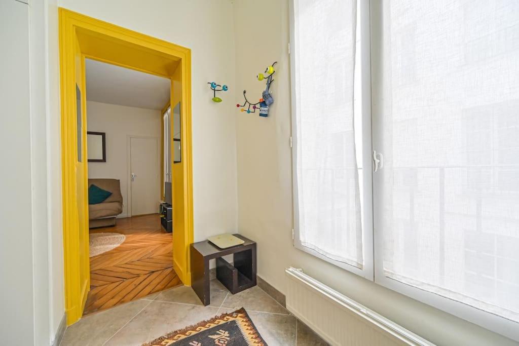 Radiant Flat - Spacious Studio Apartment - Marais Paris Exterior photo